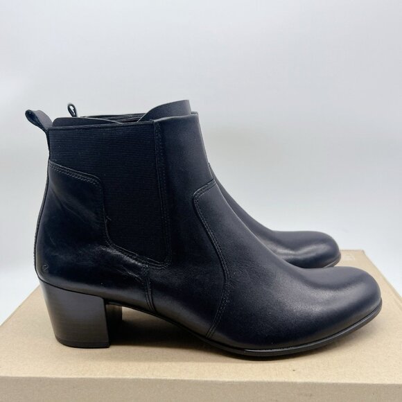 Ecco Shape 35 Black Leather Chelsea Boots Low Heel Womens EU 39 US 8- 8.5 - Picture 2 of 11